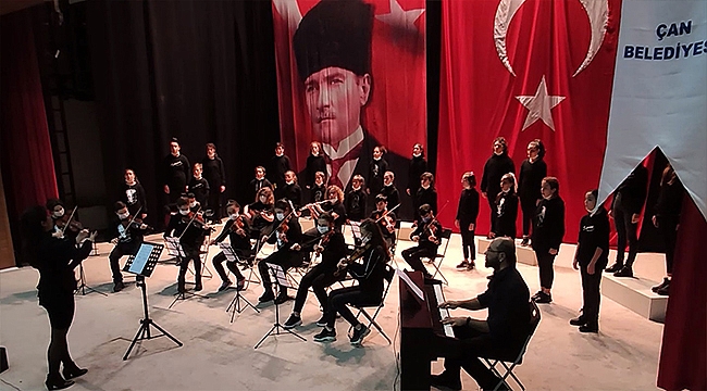 ÇAN BELEDİYESİNDEN ATATÜRK İÇİN ÇOCUK KOROSU VE SEVDİĞİ ŞARKILAR ETKİNLİĞİ