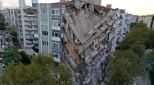 İZMİR'DE 68 SAAT SONRA BİR MUCİZE DAHA GERÇEKLEŞTİ