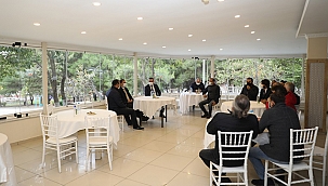 VALİ AKTAŞ'DAN KARADENİZLİLER SOSYAL YARDIMLAŞMA VE DAYANIŞMA DERNEĞİNE ZİYARET