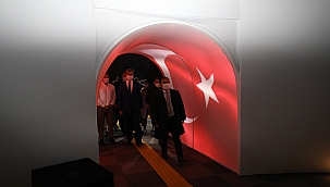 VALİ AKTAŞ, DİJİTAL GÖSTERİM MERKEZİNİ ZİYARET ETTİ