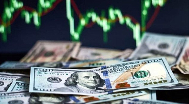 YENİ HAFTAYA SERT DÜŞÜŞLE BAŞLAYAN DOLAR 8 LİRANIN ALTINI ZORLUYOR!