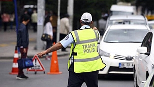 2021'İN TRAFİK CEZALARI BELLİ OLDU: EN DÜŞÜK 113, EN YÜKSEK 35 BİN 699 LİRA