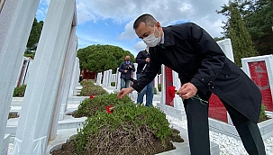 İTİLAF DEVLETLERİ'NİN GELİBOLU YARIMADASI'NI TAHLİYELERİNİN 105. YIL DÖNÜMÜNDE TÖREN DÜZENLENDİ
