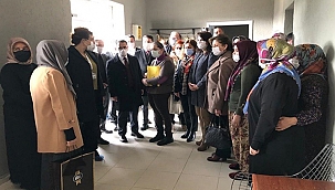 VALİ AKTAŞ, YENİCE İLÇESİ NEVRUZ KÖYÜ KADIN KOOPERATİFİNİ ZİYARET ETTİ