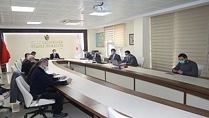 VALİ İLHAMİ AKTAŞ BAŞKANLIĞINDA TOPRAK KORUMA KURULU TOPLANTISI YAPILDI