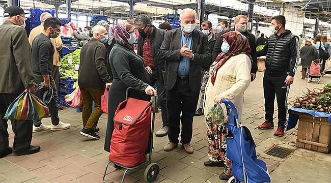 BAŞKAN GÖKHAN PAZAR ALANINI DENETLEDİ