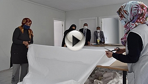 ÇAN BELEDİYESİ ÖNCÜLÜĞÜNDE KURULAN TEKSTİL ATÖLYESİ ÜRETİME DEVAM EDİYOR