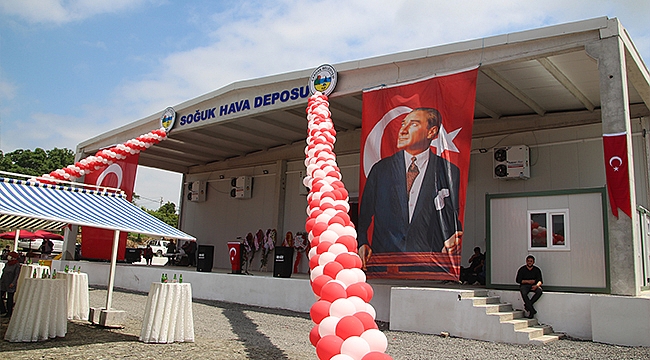 ÇARDAK'TA İNŞA EDİLEN SOĞUK HAVA DEPOSU AÇILDI