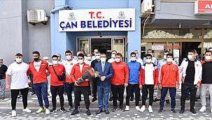 PEHLİVANLAR DAVUL VE ZURNA EŞLİĞİNDE KARŞILANDI