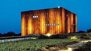 TROYA MÜZESİ'NE BİR ÖDÜL DAHA