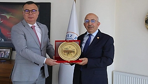 REKTÖR MURAT'TAN BAŞKAN ARSLAN'A ZİYARET