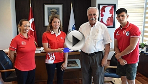 ŞAMPİYONDAN BAŞKAN GÖKHAN'A ZİYARET