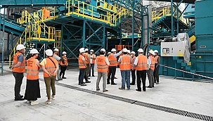 BAŞKAN GÖKHAN VE ÇAKAB ÜYESİ BELEDİYE BAŞKANLARI DÜZENLİ DEPOLAMA ALANINI GEZDİ