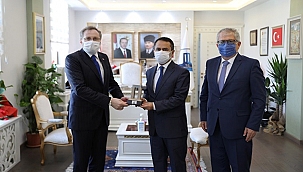 DİYANET İŞLERİ BAŞKAN YARDIMCISI DOÇ. DR. SELİM ARGUN, VALİ AKTAŞ' I ZİYARET ETTİ