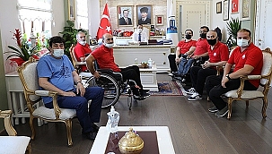 ÇANAKKALE BOĞAZGÜCÜ ENGELLİLER GENÇLİK SPOR KULÜBÜNDEN VALİ AKTAŞ'A ZİYARET