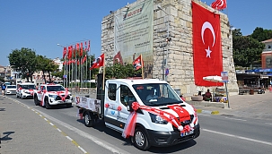 GELİBOLU'DA KUTLAMALAR SOKAKLARA TAŞTI