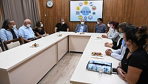 BAŞKAN GÖKHAN EĞİTİM-SEN YÖNETİMİ İLE BİR ARAYA GELDİ