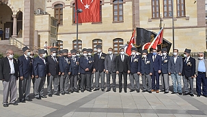 BİGA'NIN KURTULUŞUNUN 99. YILDÖNÜMÜ TÖRENLE KUTLANDI