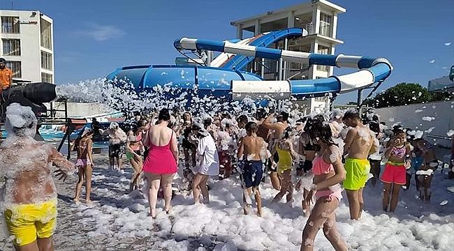 ÇAN BELEDİYESİ'NDEN ÇOCUKLARA ÖZEL AQUAPARK TURU