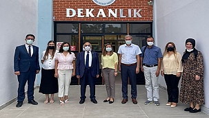 ÇANAKKALE UYGULAMALI BİLİMLER FAKÜLTESİ DEKANLIK DEVİR TESLİM TÖRENİ GERÇEKLEŞTİRİLDİ