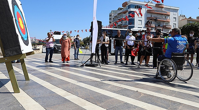 MİLLİ SPORCUMUZ BÜLENT KORKMAZ, ÇANAKKALE'DE COŞKUYLA KARŞILANDI