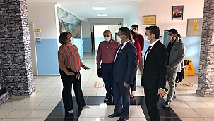 VALİ AKTAŞ, AYVACIK FEN LİSESİNİ ZİYARET ETTİ