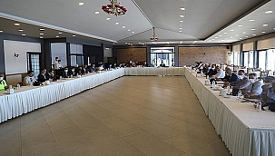 VALİ AKTAŞ BAŞKANLIĞINDA EĞİTİM VE ÖĞRETİM YILI HAZIRLIK TOPLANTISI YAPILDI