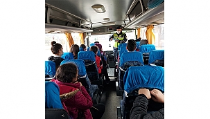 JANDARMA'DAN OKUL SERVİS ARACI DENETİMİ