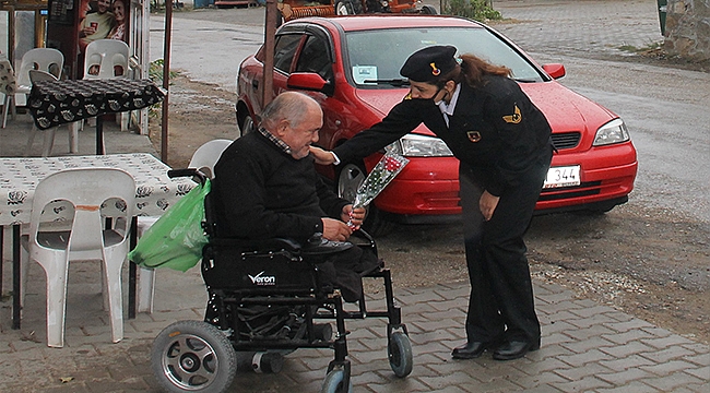 JANDARMADAN YAŞLILARA ZİYARET