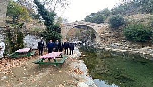 VALİ AKTAŞ, TARİHİ MIHLI KÖPRÜSÜNÜ İNCELEDİ