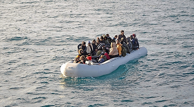 AYVACIK'TA 47 GÖÇMEN YAKALANDI!