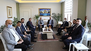 BALKAN COĞRAFYASINDAN ÇANAKKALE'YE GELEN MİSAFİRLER, VALİ AKTAŞ'I ZİYARET ETTİ