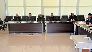 BAŞKAN ERDOĞAN, SANAYİ YÖNETİMİYLE BULUŞTU