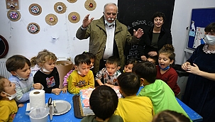 BAŞKAN GÖKHAN'DAN ÇOCUKLUK BİZDE KALSIN DERNEĞİNE ZİYARET