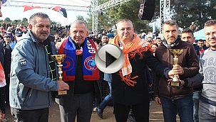 GEYİKLİ DEVE GÜREŞLERİ NEFES KESTİ