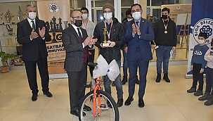 BİGA'DA SATRANÇ TURNUVASI HEYECANI