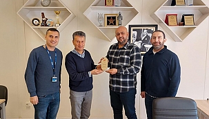 KALE 17 MASTER DERNEĞİNDEN TÜMAD'A ZİYARET