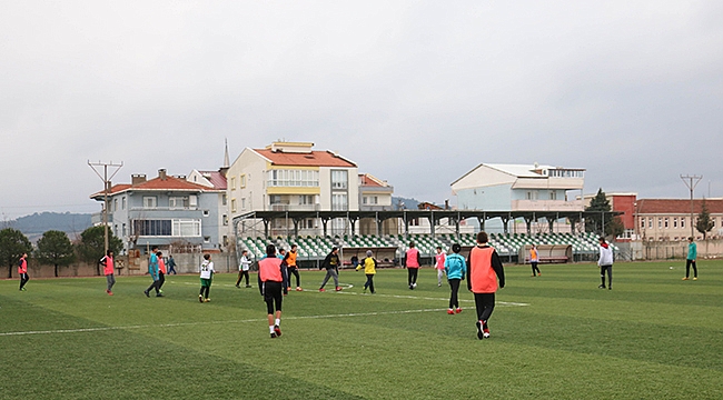 BAYRAMİÇ BELEDİYESPOR FUTBOL AKADEMİSİ SEÇMELERİ YAPILDI