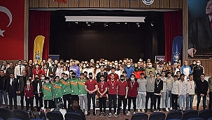 BİGA GENÇLİK OYUNLARI'NDA MUHTEŞEM SON