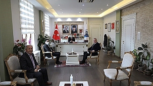 ÇANAKKALE TURİZM VE TANITMA DERNEĞİ YENİ YÖNETİMİNDEN VALİ AKTAŞ'A ZİYARET