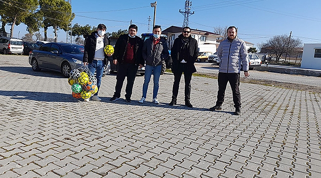 GELECEK PARTİSİ HEYETİ KÖYLER ARASI FUTBOL TURNUVASINA KATILDI