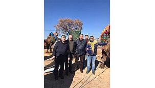 MERHUM ÜYE ANISINDA DEVE GÜREŞİ FESTİVALİ