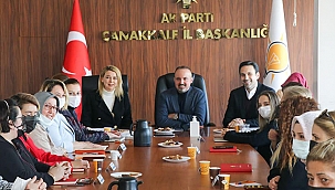 TURAN KADIN KOLLARI İLE BİR ARAYA GELDİ