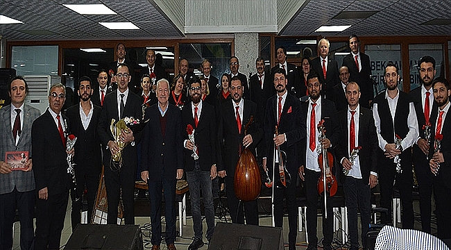 ATATÜRK'ÜN SEVDİĞİ ŞARKILAR KONSERİ DÜZENLENDİ