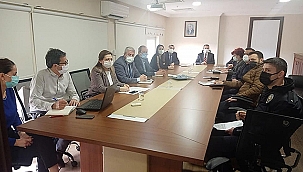 BAŞKAN ÖZ, KADINA YÖNELİK ŞİDDETLE MÜCADELE TOPLANTISINA KATILDI