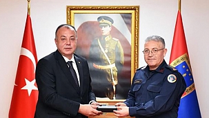 ÇTSO YÖNETİM KURULU ÇANAKKALE JANDARMA EĞİTİM MERKEZ KOMUTANLIĞINI ZİYARET ETTİ