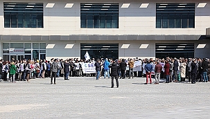 HEKİMLERİN GREVİ BAŞLADI