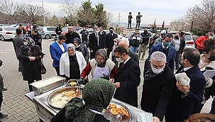 ÖĞRENCİLERE PİŞİ İKRAM EDİLDİ