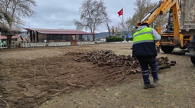 AYVACIK BELEDİYESİ ATATÜRK KÜLTÜR PARKI'NI YENİLİYOR 