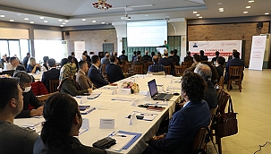 "BEN OLSAYDIM" TEMALI BAĞIMLILIKLA MÜCADELE ÇALIŞTAYI GERÇEKLEŞTİRİLDİ